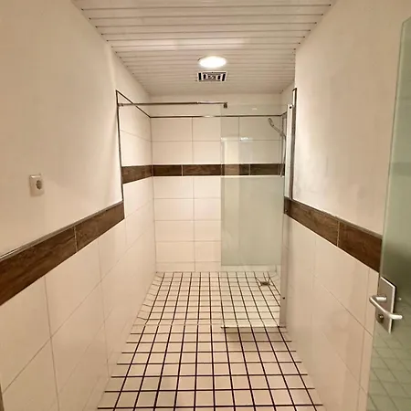 Hotel Smart 1 Bb1 202 *