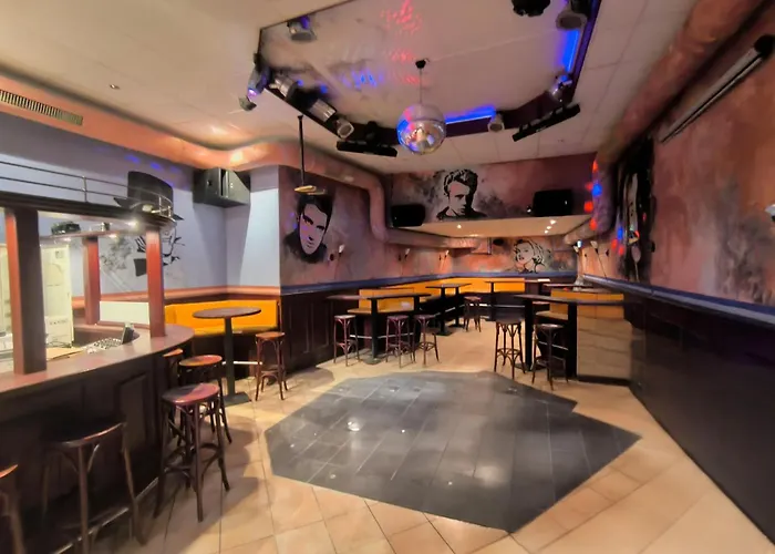 Smart 1 Bb1 202 Hotel